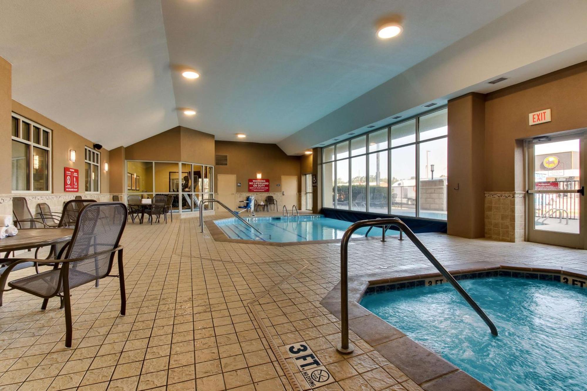Drury Inn & Suites Meridian Exterior foto